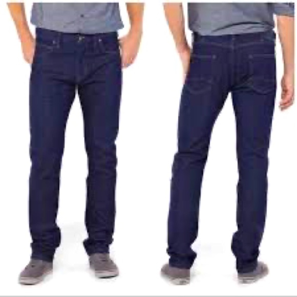 Patagonia Mens Straight Fit Jeans. Size 33x32.